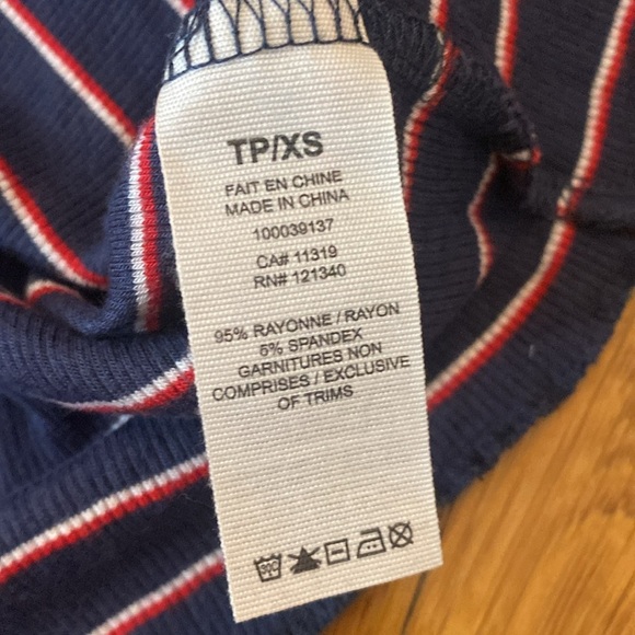 Garage Women’s Blue Crop Top With Red and White Stripes Size XS - Picture 5 of 7